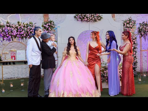 LA FIESTA DE QUINCEAÑOS DE KIMBERLY Pt.2 *Regalos y Shows increíbles*