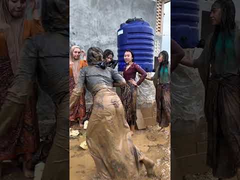 keseruan mandi lumpur #jampangturunankidul #gadisdesa