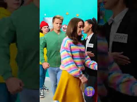 कैंडीज को मूवी थिएटर में छुपा के कैसे ले जाएं! || SMOL के शानदार हैक्स और ट्रिक्स #shorts