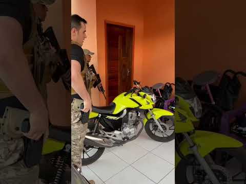 Operação Rolêzinho combatendo o 'GRAU' - Delegado tranquilão não acordou de bom humor hoje