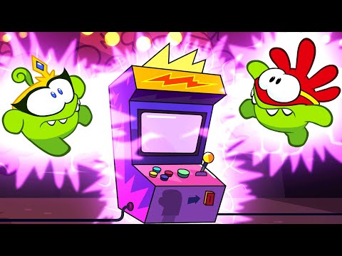 Digital Adventures With Om Nom | Super-Noms | Om Nom Stories