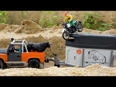 Funny animal theft toys trucks story | BIBO STUDIO