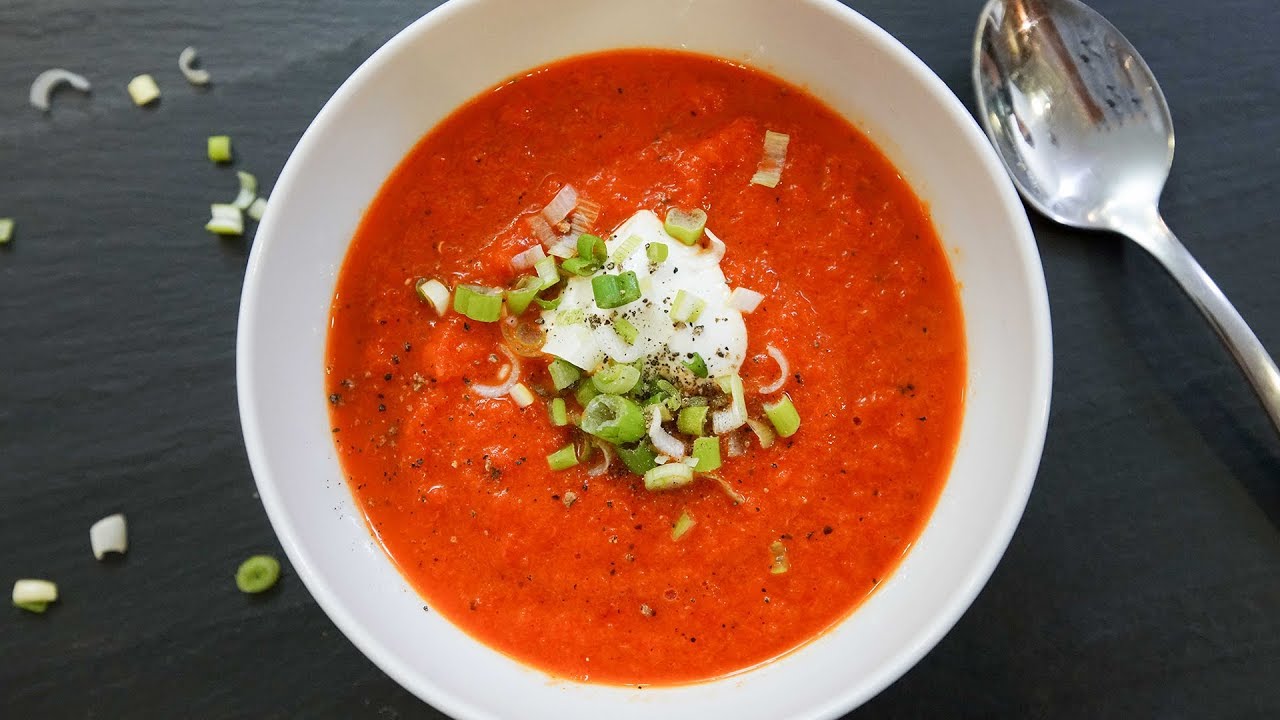 How to make an easy roasted red pepper soup