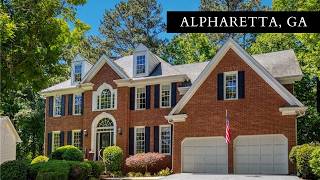 Elegant 6-Bedroom Windward Retreat with Renovated Kitchen, Finished Terrace Level & Private Backyard