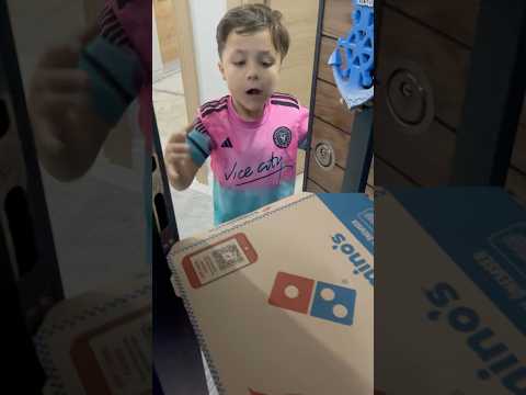 Onur pizza geldi yüzüme kapıyı kapattı #shorts