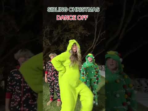 WHO WON?? ???❤️ #christmas #siblingdanceoff #dancechallenge #christmaspjs