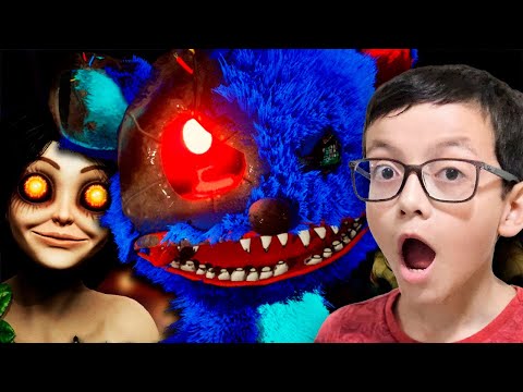 PERDIDO NO PARQUE INFANTIL COM UM MASCOTE DO MAL! - Gummy Nightmares