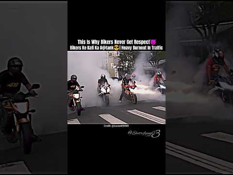 Bikes Ka A@tank 😎 Heavy Burnout In Traffic 🥵 #shorts