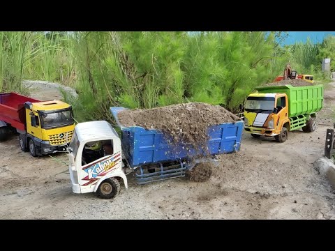 Overload Mobil Truk Rc Oleng Canter Fuso Muatan Mobil Mobilan Jatuh Terguling, Isuzu NMR Elf Oleng