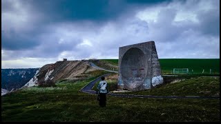 Luckenya - Risk To Fall [Visualiser]