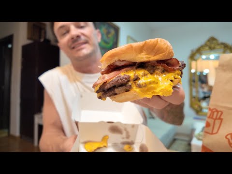 OFICIAL, SMASH BURGERUL MEU PREFERAT!