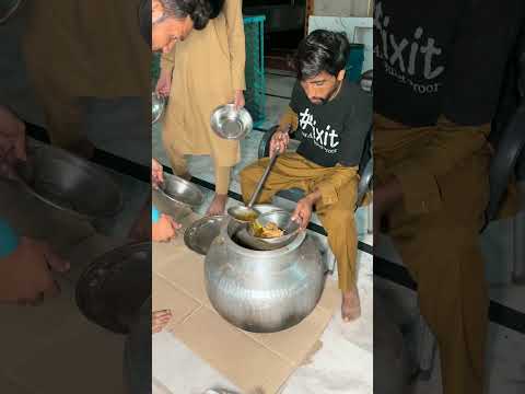 Free Food ❤️ #reels #vlog #viralvideo #foryou #foryoupage #shorts#adnankhanfixit