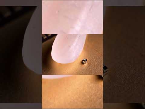 Smallest Computer Ever Made – And What It Can Do #shorts