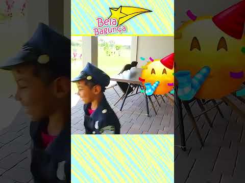 BELA FINGE Ser PRINCESA e MAGU Brinca de POLICIAL!!!! Bela Bagunça