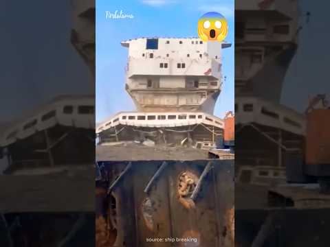 Tempat Berbagai Kapal Dihancurkan