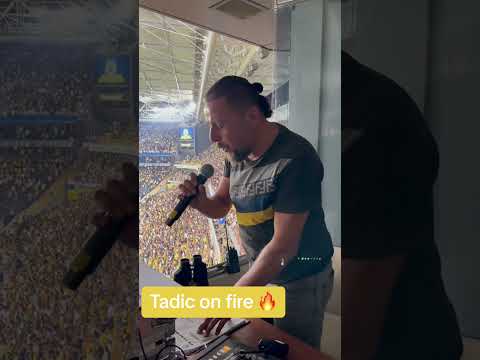 Dünyanın En iyi işine Sahip Dj.