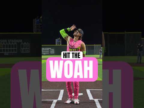 Could watch them “woah” for hours 🤣 #dance #dancer #dancing #trend #viral #woah #throwback #shorts