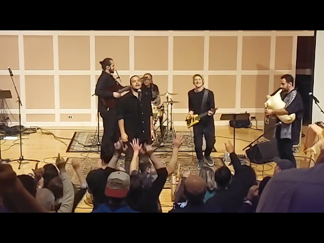 The Siriya Ensemble showcases folk-pop music from southern Iran, blending traditional folk melodies with contemporary arrangements to appeal to a modern audience. This unique style retains the richness of regional folk songs while offering a fresh sound that resonates with their generation.