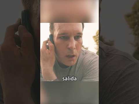 La niña escapó hábilmente del secuestrador.#peliculas #shorts #shortvideo #viralvideo #viral #fyp