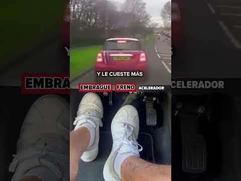 ⚡ Error típico: pisar antes el embrague al frenar 👉 El orden correcto es freno y después embrague.
