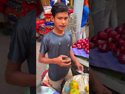 Ye Ameer logo ka fruit hai ๐ฑ #shorts