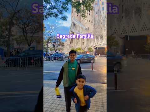 Sagrada Familia 🎢🏰🎢 #hindisong #love #musica #españa