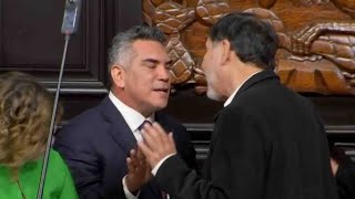 SE AGARRARON A PVTAZOS EN VIVO! PIDEN DESTITUCION DE ALITO MORENO.  LO CORREN DEL SENADO