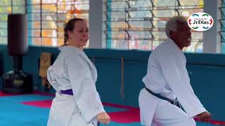 TREINO KARATÊ | INSTITUTO JR DIAS