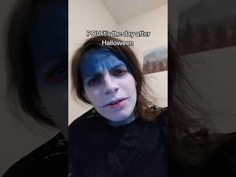 put the Christmas decorations DOWN 😭 #funny #christmas #relatable #haha