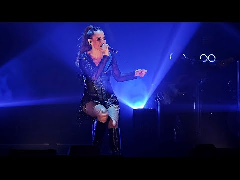 Malú - Blanco y Negro | A Todo Sí Tour | Teatro Casa Colón, Huelva 2024