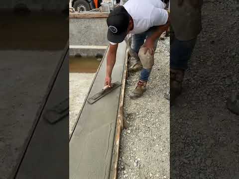 Este albañil lo despidieron por hacer esto #shorts