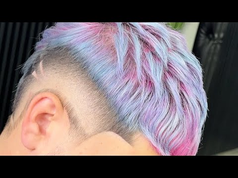 Corte de cabello desvanecido más peinado