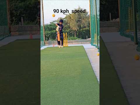 90 kph speed cricket bowling machine practice