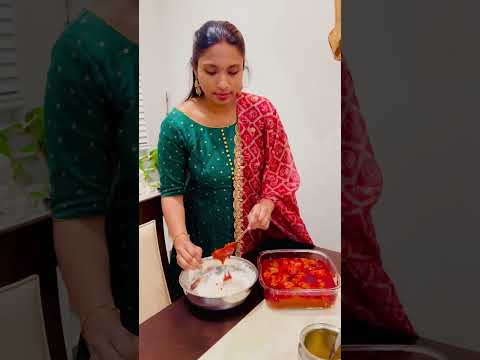 ఇప్పుడే ఇంటి నుండి వచ్చిన కొత్త ఆవకాయ పచ్చడి  #shorts #short #radivlogs