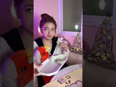 Mời ăn bánh mà ho quá #funny