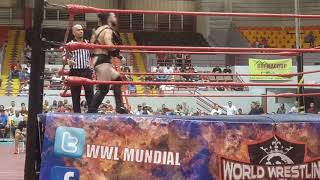 Mark Davidson y Justin Dynamite. Entradas. #WWLInsurrection