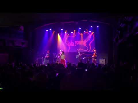Lola Young - Crush *LIVE* New Orleans 10/3/24