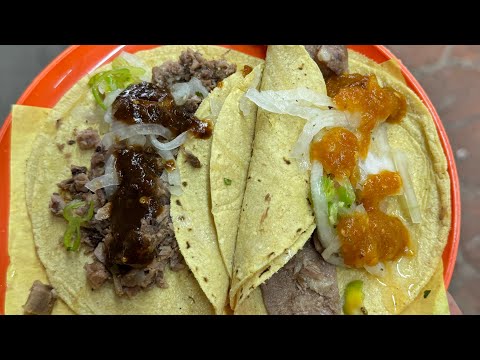 Los mejores tacos de cabeza están en Tepito