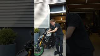 Z1100SE Huren Amsterdam! Huur de nieuwste modellen bij Motorcity Amsterdam!