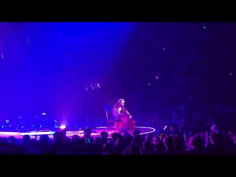 Laufey Nashville 10/13/25 Cuckoo Ballet