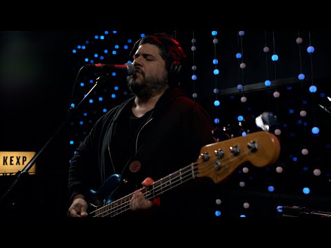 Él Mató a un Policía Motorizado - Full Performance (Live on KEXP)