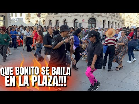 Que bonito se baila en la plaza!!!