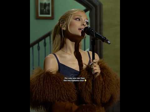How you know Ariana Grande’s mic is on