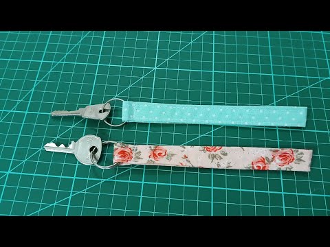 Chaveiro com retalhos de tecido - Chaveiro rápido e fácil - Lembrancinha Dia da Mulher -Dia das Mães