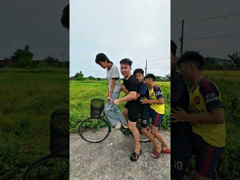 Cùng Nhau Đi Xe Máy 🏍️ Dubai Hài Hước #shorts