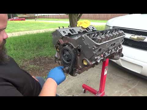 Budget Small Block Chevy Build Part 2. (Built On A Budget)