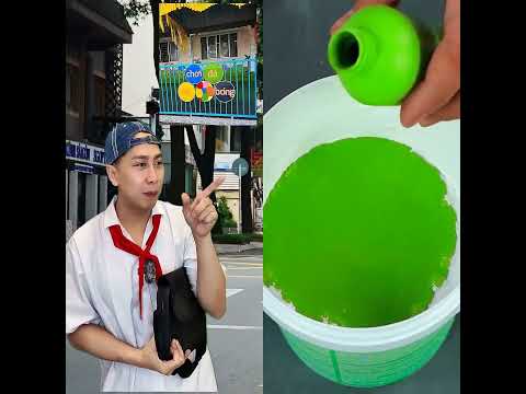 Chơi đá  bé bóng hay bé bóng chơi đá #anhmoney #hocsinh #giaitri