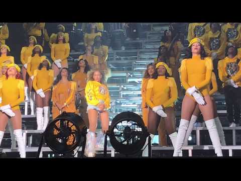 Beyoncé - Intro/Crazy In Love/Freedom/Lift Every Voice And Sing/Formation (Coachella Weekend 1)