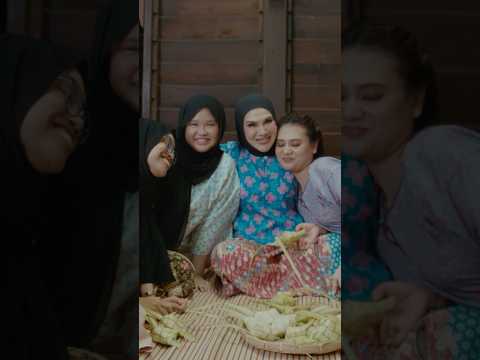 Happy Happy Aidilfitri Out Now!