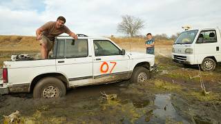 Abandoned Truck VS Mini Truck